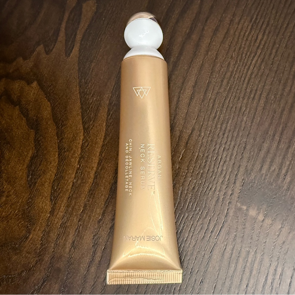 New Josie Maran Argan Reserve Neck Serum 30 mL / 1 fl. oz.
